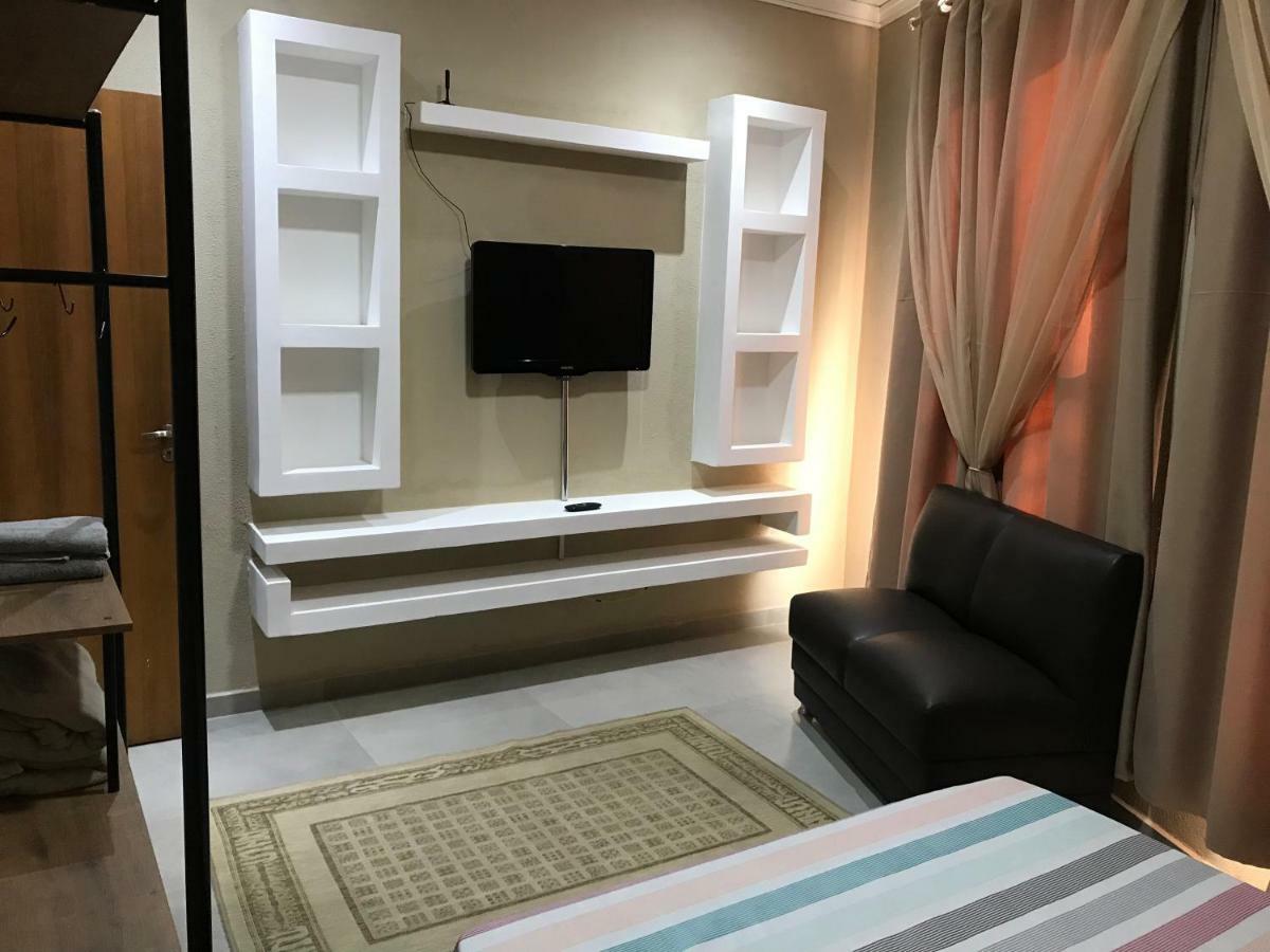 Апартаменты Imperial 2 Calcadao Корнелиу-Прокопиу Экстерьер фото